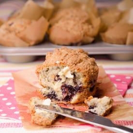 Giant Blueberry Muffins - Recipe photo by Kleinstukjedan