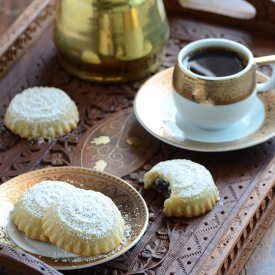 Middle Eastern Date-Filled Cookies - Recipe photo by AnEdibleMosaic