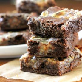 Chocolate Rolo Bars - Recipe photo by bakerita