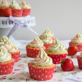 Pimm's Cupcakes - Recipe photo by becskr