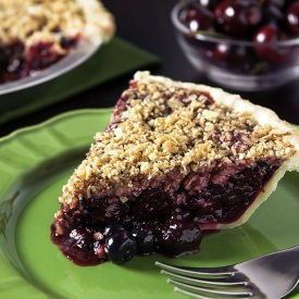 Cherry Berry Crumble Pie - Recipe photo by the picky eater