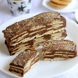 Easy Biscuit Pudding - Recipe photo by Padhuskitchen