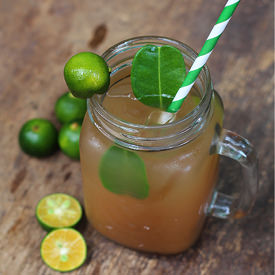 Tamarind-Calamansi Juice - Recipe photo by peachkins