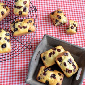 Cranberry Muffins - Recipe photo by laurasbakery
