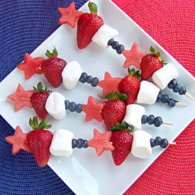 Patriotic Fruit Skewers - Recipe photo by Kitchen Simmer