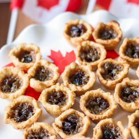 Maple Whiskey Butter Tarts - Recipe photo by strawberrysupp