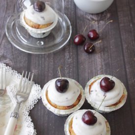 Cherry Cupcakes - Recipe photo by cookiecrumble