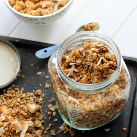 Coconut Macadamia Nut Granola - Recipe photo by bakerita