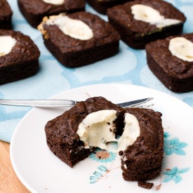 Stracciatella Lindt Egg Brownies - Recipe photo by Sweettwist