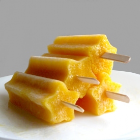 Peach Bellini Popsicles - Recipe photo by jessicabarst