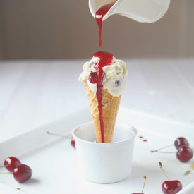 Cardamon Cherry Ice Cream - Recipe photo by passthefood