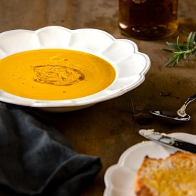 Lazy Roast Pumpkin Soup - Recipe photo by delicieux
