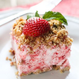 Frosty Strawberry Squares - Recipe photo by myadventuresinthecountry