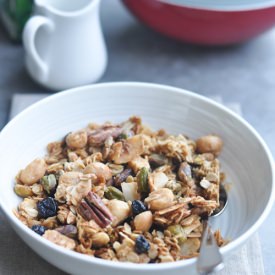 Best Granola Ever - Recipe photo by Trissalicious