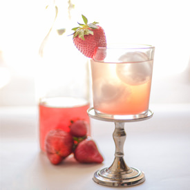 Cherry Mint Shrub - Recipe photo by tikkido