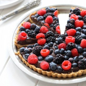 Chocolate Berry Tart - Recipe photo by bakerita