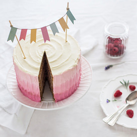 Raspberry Cake - Recipe photo by bakenoir