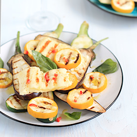 Salad with Grilled Halloumi Cheese - Recipe photo by Zoka