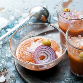 Tomato Caprese Soup - Recipe photo by Somewhere Ove The Kitchen