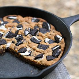 Giant Oreo Skillet Cookie - Recipe photo by thekitchenmagpie