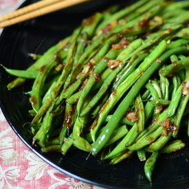 Wrinkled Asian-Style Green Beans - Recipe photo by ButterYum
