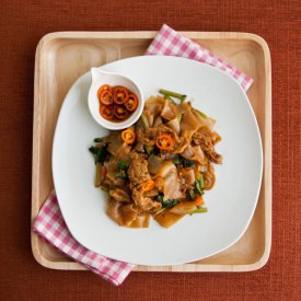 Phat Sii Iw - Recipe photo by xinfully