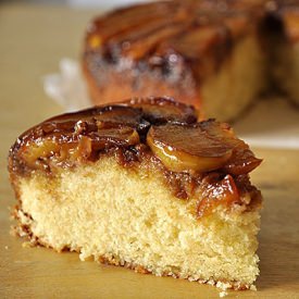 Nectarine Upside-Down Cake - Recipe photo by kouzinista