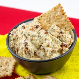 Basil Sun-Dried Tomato Dip - Recipe photo by pipandebby