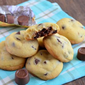 Chocolate Chip Rolo Cookies - Recipe photo by laurasbakery