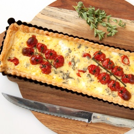Tomato and Goat Cheese Quiche - Recipe photo by Carolines Blog