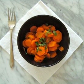 Sweet and Spicy Carrot Salad - Recipe photo by Swiss MIss in the Kitchen