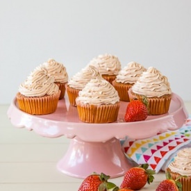 Caramelized White Chocolate Cupcake - Recipe photo by delicieux