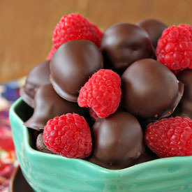 Chocolate-Covered Raspberries - Recipe photo by ELaBau