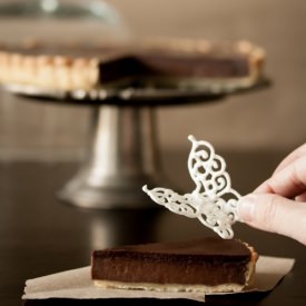 Butterfly Chocolate Tart - Recipe photo by beevelyn