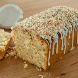 Coconut Pound Cake - Recipe photo by amantesdelacocina