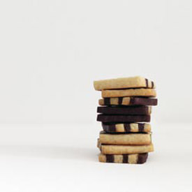 Vanilla Bean & Cocoa Pâte Sablées - Recipe photo by emmaeats@wordpress