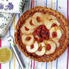 Pears Caramel Pie - Recipe photo by riceandcoconut