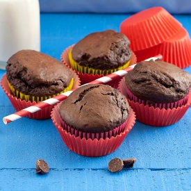Chocolate Chocolate Chunks Muffins - Recipe photo by manusmenu