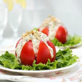 Creamy Chicken Stuffed Tomatoes - Recipe photo by ldh
