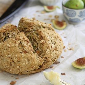 Fig & Orange Oat Bread - Recipe photo by Running to the Kitchen