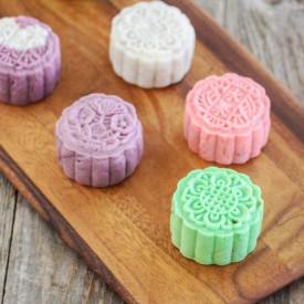 Snow Skin Mooncakes - Recipe photo by kirbie