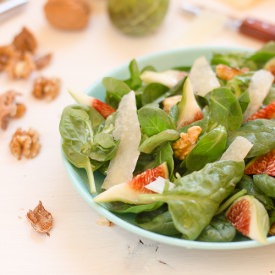 Spinach and Fig Salad - Recipe photo by Flores de Oliveira