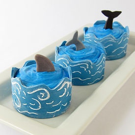 Edible Cupcake Wrapper Waves - Recipe photo by Hungry Happenings