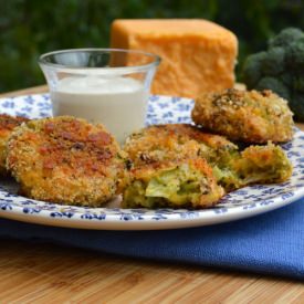 Baked Broccoli Bacon Cheddar Bites - Recipe photo by LemonyThyme