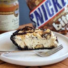 No-Bake Snickers Pie - Recipe photo by bakerita