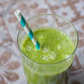 Lemon Ginger Green Smoothie - Recipe photo by buttercreamfanatic