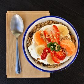 DIY Granola - Recipe photo by Cottagekitchen