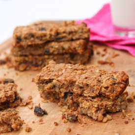 Healthy Granola Bars - Recipe photo by pipandebby