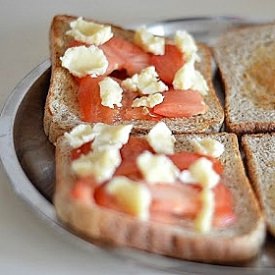 Tomato and Cheese Sandwiches - Recipe photo by creativesaga