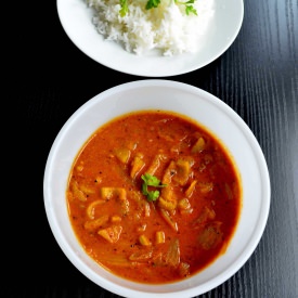 Pavakkai Kara Kuzhambu - Recipe photo by Chitz